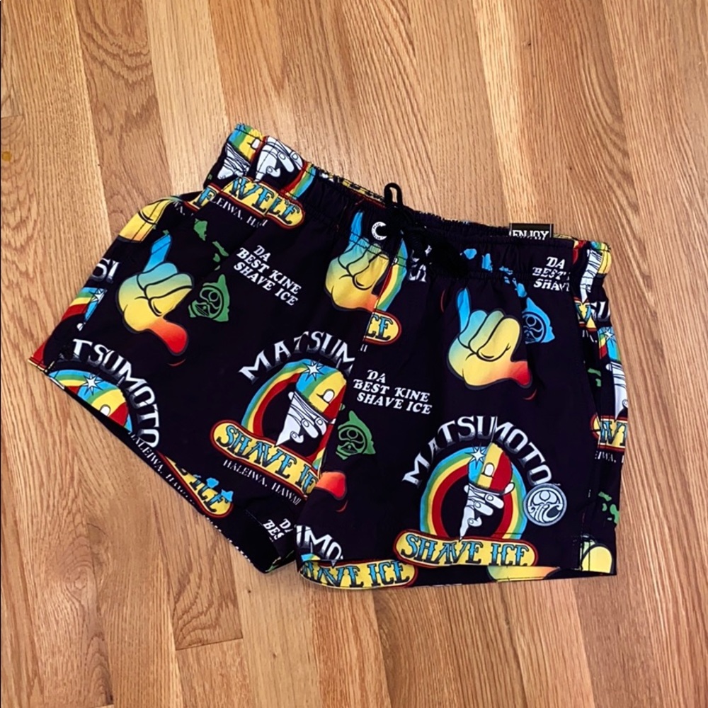 Matsumoto surf board shorts
